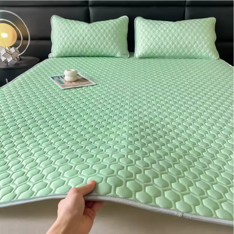 Thickened Latex Cooling Bed Mat – Breathable Ice Silk Fabric with Pillowcases - Image 3